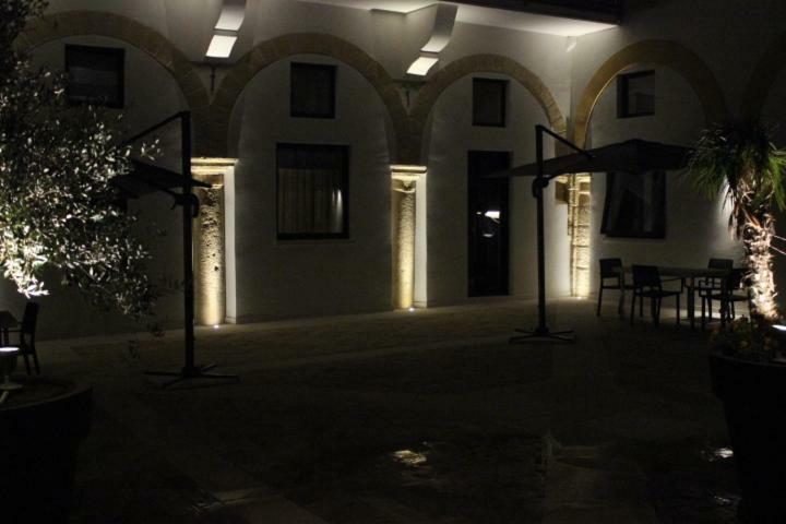 Apartamento Chiostro Di S. Antonio Marsala Exterior foto